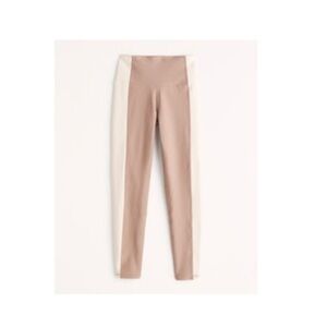 A&F YPB sculptLUX 7/8-Length Legging